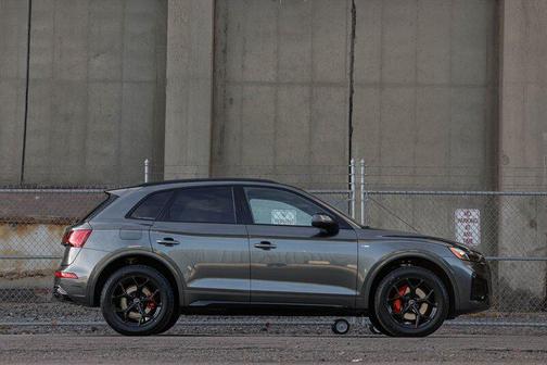 2024 Audi Q5 e 55 S line Premium Plus