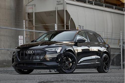 2021 Audi e-tron Premium