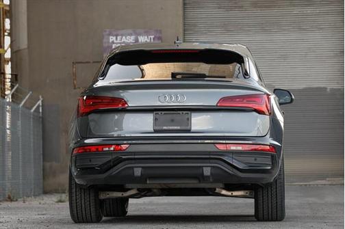 2022 Audi Q5 45 S line Premium Plus