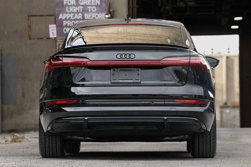 2023 Audi e-tron Sportback S line Premium Plus