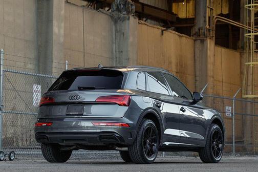 2023 Audi Q5 45 S line Premium Plus