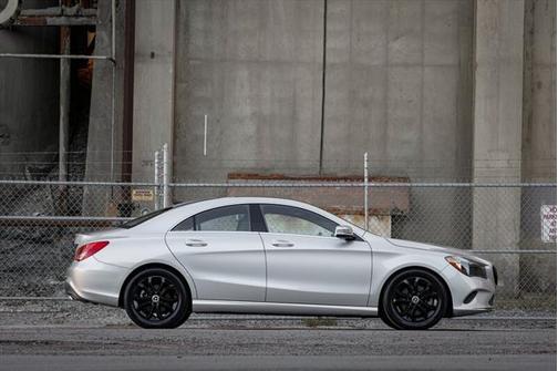2018 Mercedes-Benz CLA 250 4MATIC