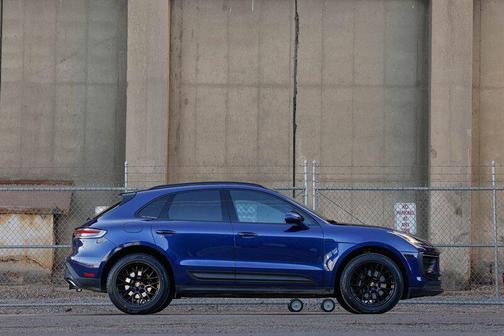 2023 Porsche Macan 
