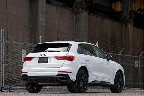 2023 Audi Q3 45 S line Premium Plus