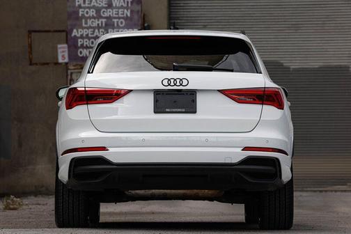 2023 Audi Q3 45 S line Premium Plus
