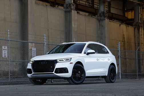 2018 Audi Q5 2.0T Premium Plus