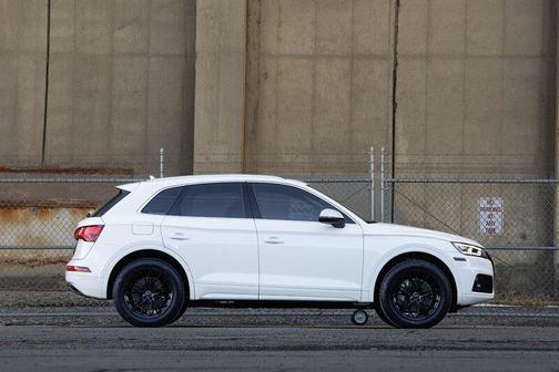 2018 Audi Q5 2.0T Premium Plus