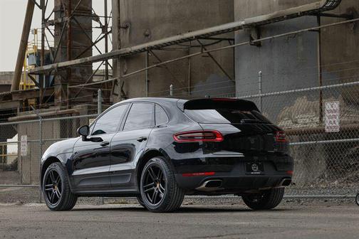 2018 Porsche Macan 