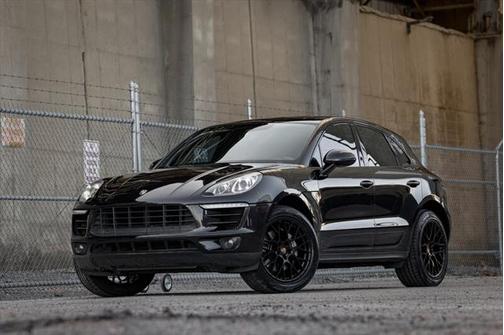 2017 Porsche Macan Base
