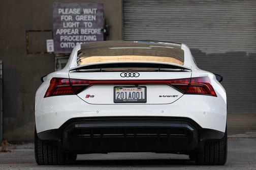 2023 Audi RS e-tron GT quattro