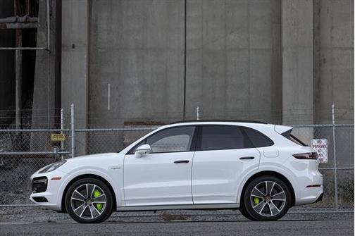 2020 Porsche Cayenne E-Hybrid S