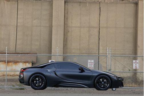 2015 BMW i8 