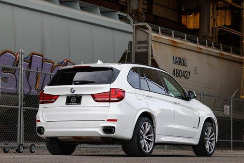 Mineral White Metallic 2018 BMW X5 xDrive35i