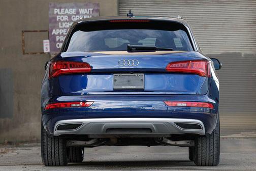 2018 Audi Q5 2.0T Premium Plus