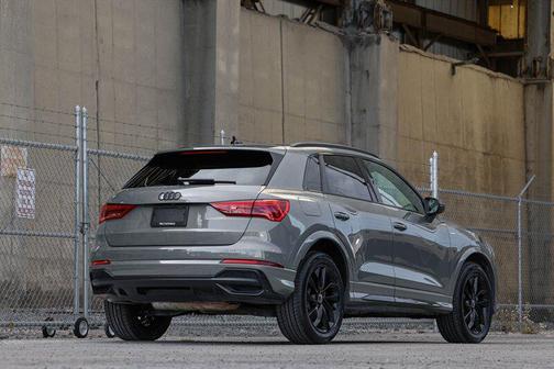 2022 Audi Q3 45 S line Premium Plus