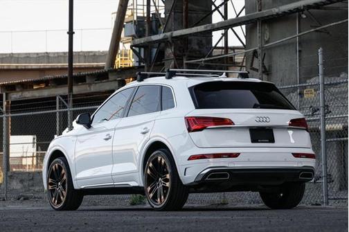 2022 Audi Q5 45 S line Premium