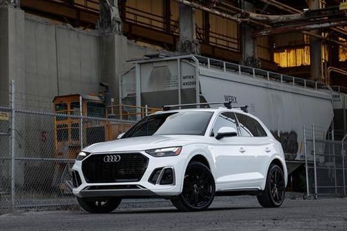 2022 Audi Q5 45 S line Premium