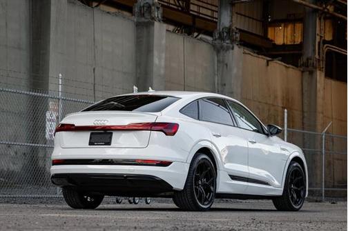 2021 Audi e-tron Sportback Premium