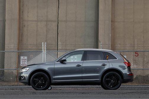 2015 Audi Q5 2.0T Premium Plus
