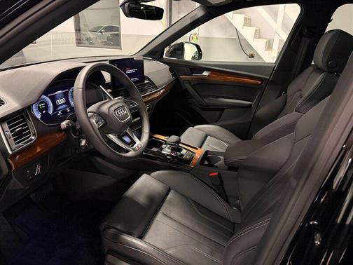 2024 Audi Q5 e 55 S line Premium Plus