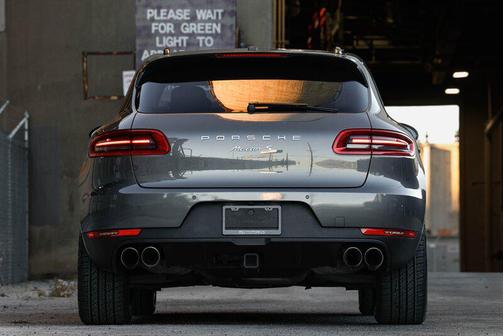 2018 Porsche Macan S