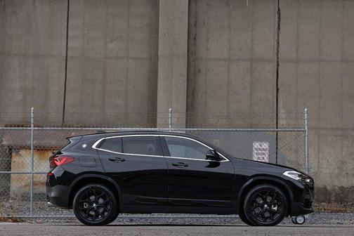 2023 BMW X2 xDrive28i