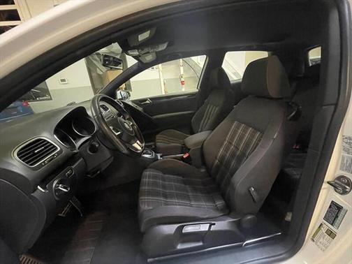 2011 Volkswagen GTI 2-Door