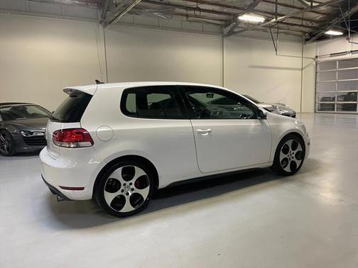 2011 Volkswagen GTI 2-Door