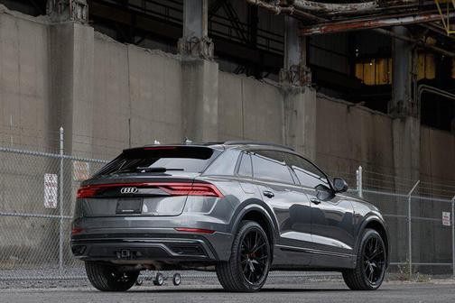 2020 Audi Q8 55 Premium Plus