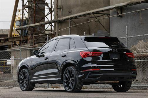 2024 Audi Q3 45 S line Premium Plus