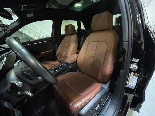 2024 Audi Q3 45 S line Premium Plus