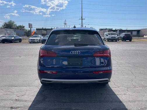 2018 Audi Q5 2.0T Premium