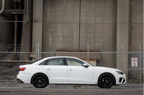 2024 Audi A4 45 S line Premium Plus
