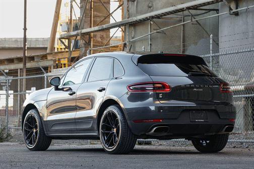 2018 Porsche Macan