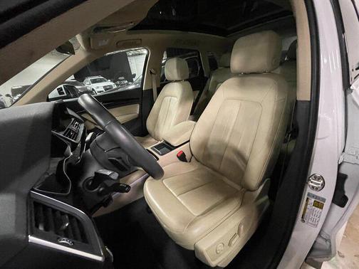 2019 Audi Q5 45 Premium