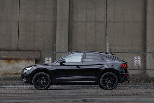 2023 Audi Q5 45 S line Premium Plus