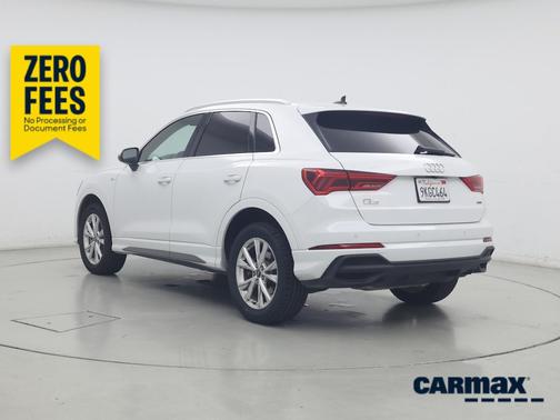 White 2024 Audi Q3 S-Line Premium