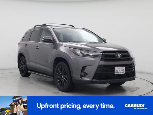 2019 Toyota Highlander SE