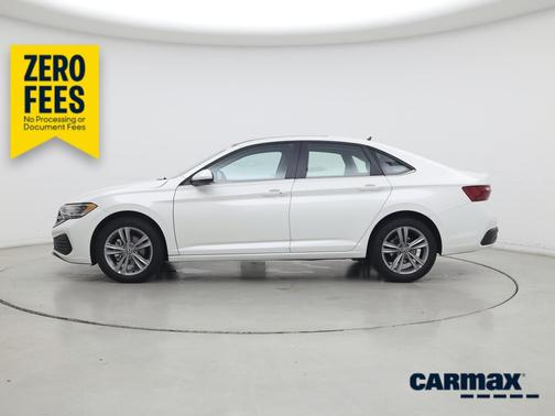 White 2022 Volkswagen Jetta SE