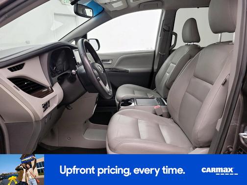 2016 Toyota Sienna XLE