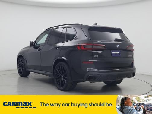 2021 BMW X5 M50i