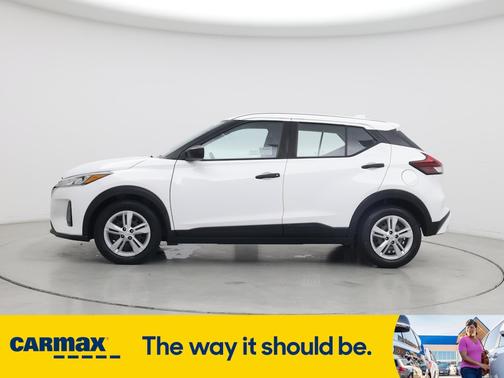 2021 Nissan Kicks S