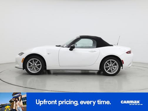 2016 Mazda MX-5 Miata Sport