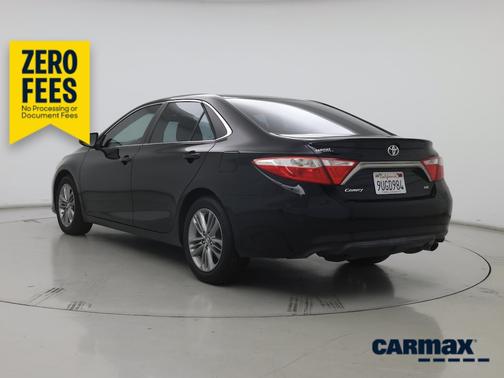 Black 2015 Toyota Camry SE