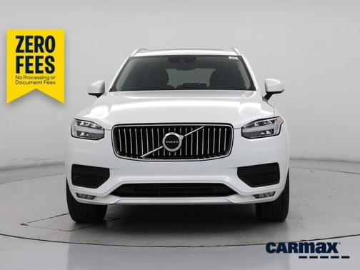 White 2020 Volvo XC90 T5 Momentum