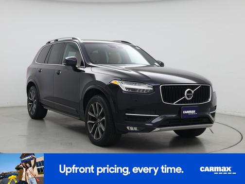 2017 Volvo XC90 T6 Momentum