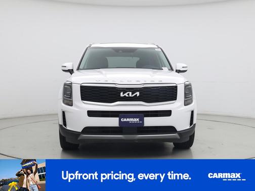 White 2022 Kia Telluride S