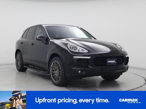 2017 Porsche Cayenne Platinum