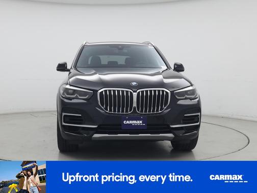 Black 2022 BMW X5 sDrive40i