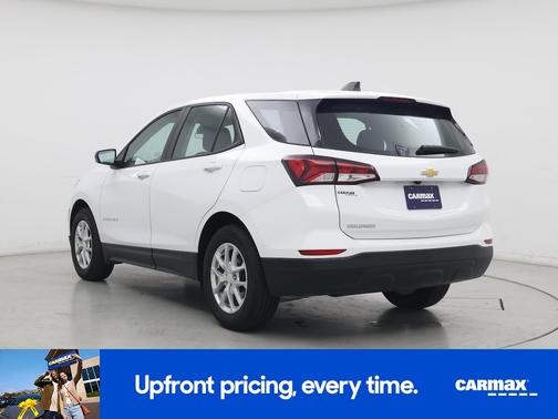 White 2023 Chevrolet Equinox LS